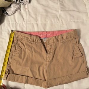 Banana Republic. Khaki Women’s Short.